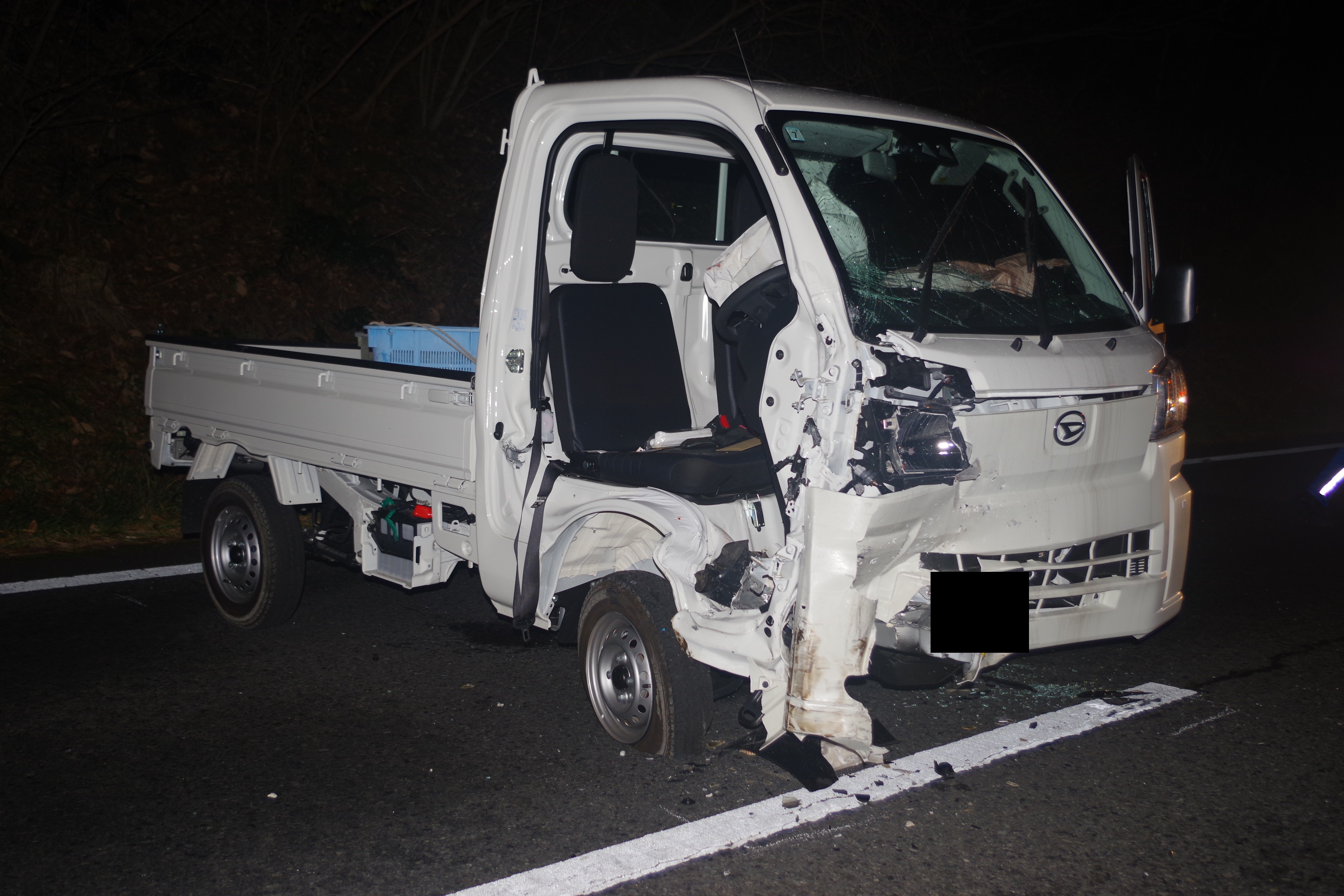 91歳運転の軽トラックが反対車線にはみ出したか　車4台絡む事故で5人重軽傷　山口・宇部市