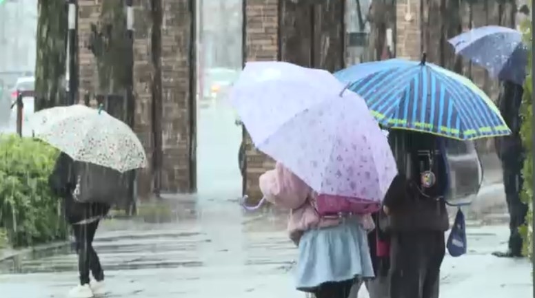 福岡で引き続き大雪のおそれ　寒気のピークは過ぎるも大気は非常に不安定な状態　落雷や竜巻・ひょうにも注意